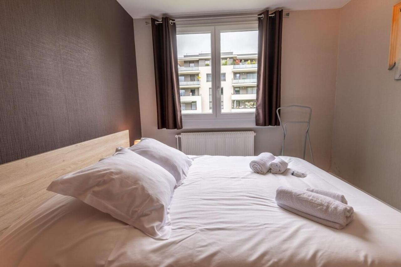 Harmony Appart Annecy-Le-Vieux Ferme อานซี ภายนอก รูปภาพ
